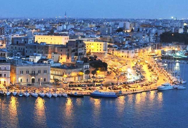 La Dimora Di Enea Lägenhet Brindisi Exteriör bild